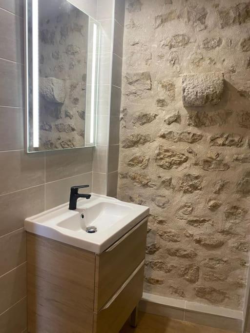 Loft En Plein Coeur Du Village Saint-Paul-de-Vence Exterior foto