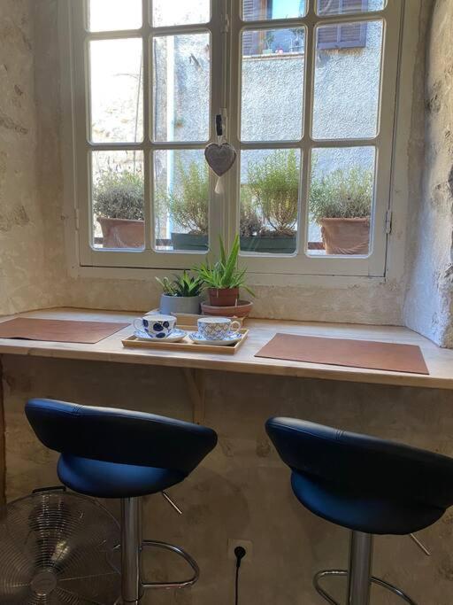 Loft En Plein Coeur Du Village Saint-Paul-de-Vence Exterior foto